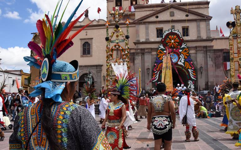 Sin danzantes los festejos de la Santa Cruz Diario de Quer taro